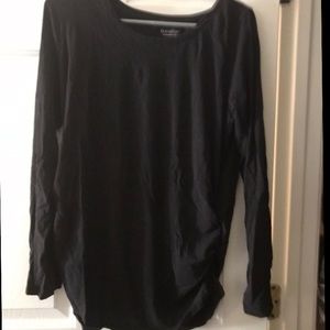 Maternity shirt, long sleeve.